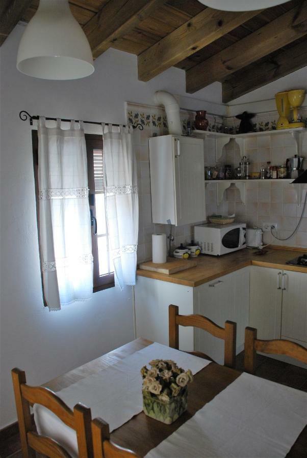 Casa Rural La Torre Almonaster la Real Exterior photo