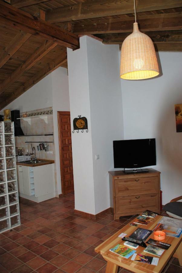 Casa Rural La Torre Almonaster la Real Exterior photo